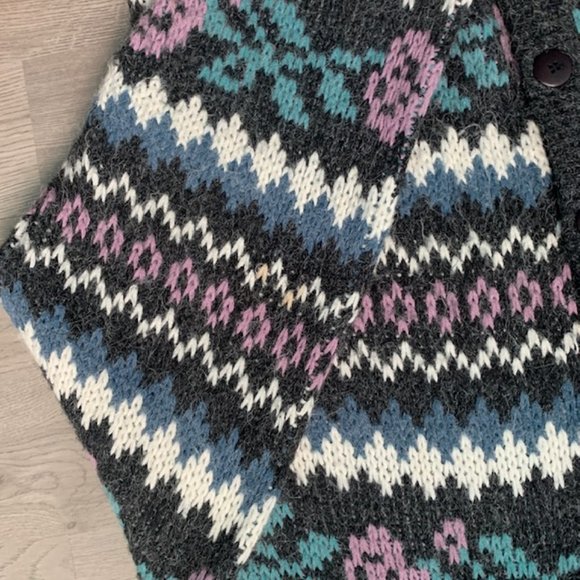 Vintage Paris Sport Club World Wide Sweater Large - Picture 7 of 9